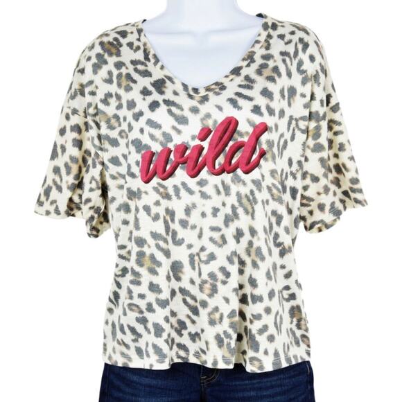 New Jessica Simpson Junior 3-D Wild Snow Leopard Print T-Shirt - Picture 1 of 7